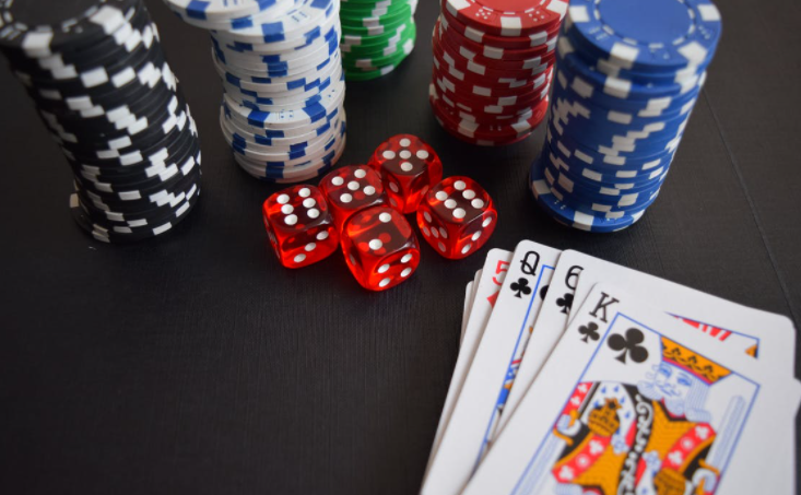 Cheating Tricks to Get Absolute Win at Poker