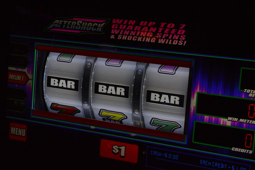 Remarkable Ways Technology Keeps Refining Online Slot Gaming Experience